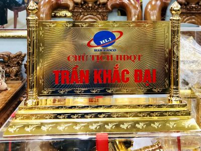 Biển Chức Danh Mạ Vàng Đế Đồng